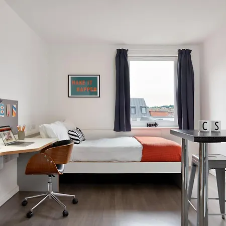 For Students Only - Asa Briggs House In Leeds (West Yorkshire)