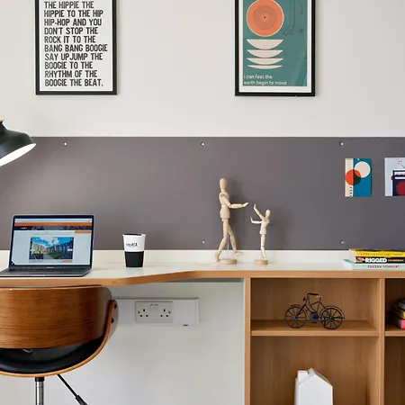 For Students Only - Asa Briggs House In Leeds (West Yorkshire)