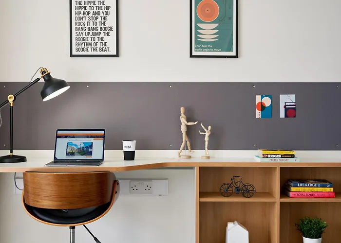 For Students Only - Asa Briggs House In Leeds (West Yorkshire)